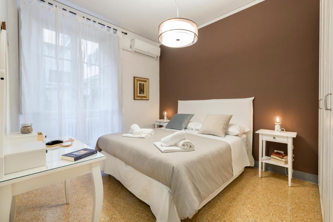 Dimora D'Azeglio With Private Patio Apartment ฟลอเรนซ์ ภายนอก รูปภาพ