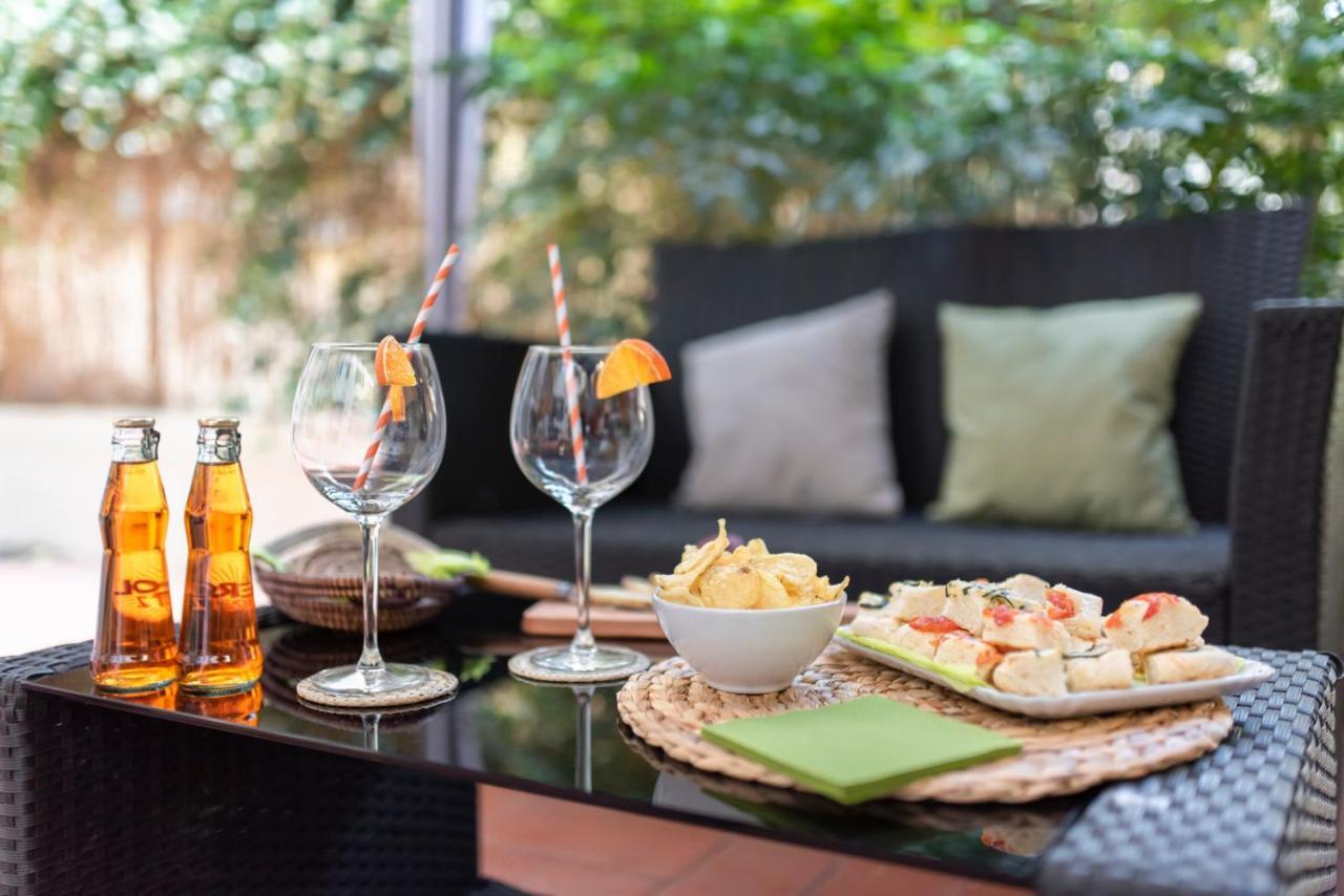Dimora D'Azeglio With Private Patio Apartment ฟลอเรนซ์ ภายนอก รูปภาพ