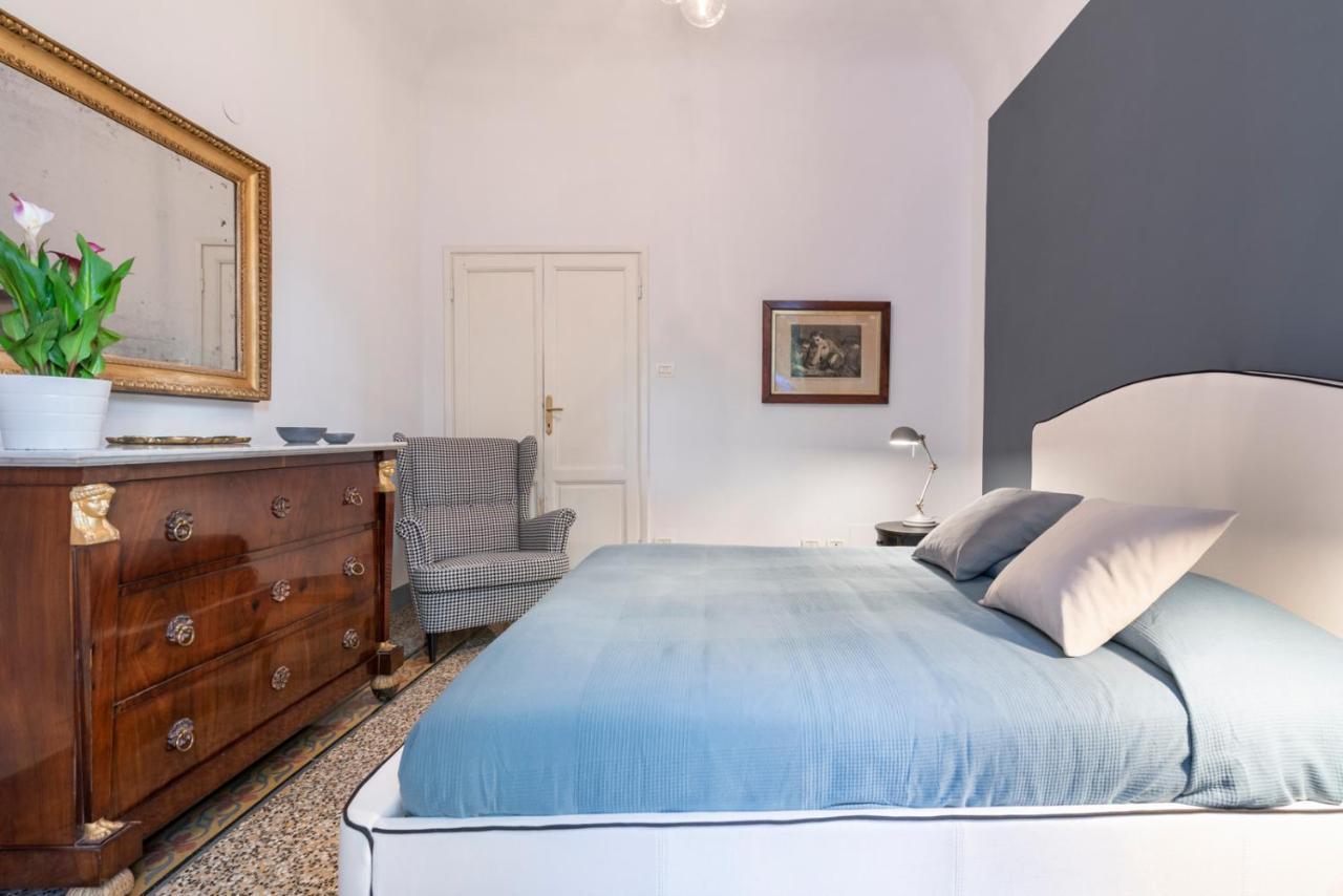 Dimora D'Azeglio With Private Patio Apartment ฟลอเรนซ์ ภายนอก รูปภาพ